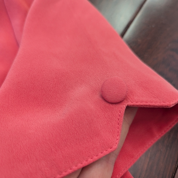 Vintage 70s 100% Silk Short Sleeve Double Button Up Blouse - Coral Pink - Picture 3 of 10
